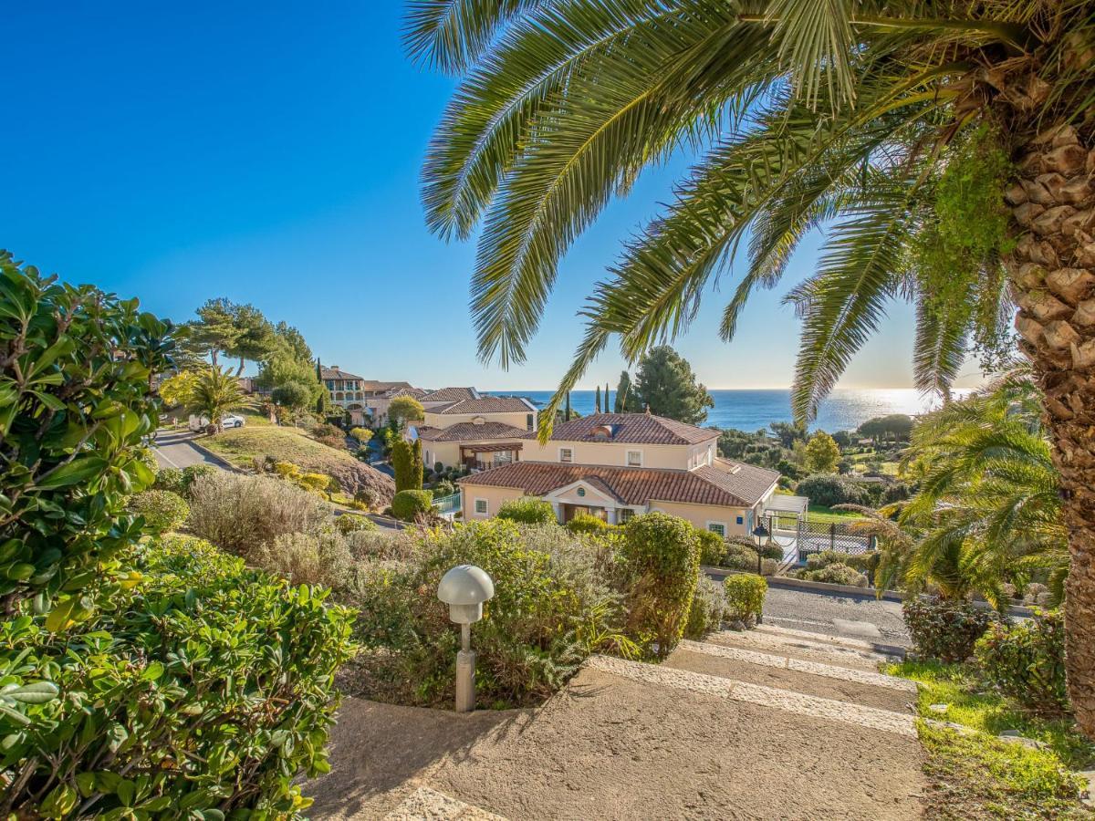 Apartment Village Cap Esterel - L'Esquinade-31 By Interhome Saint-Raphael  Bagian luar foto