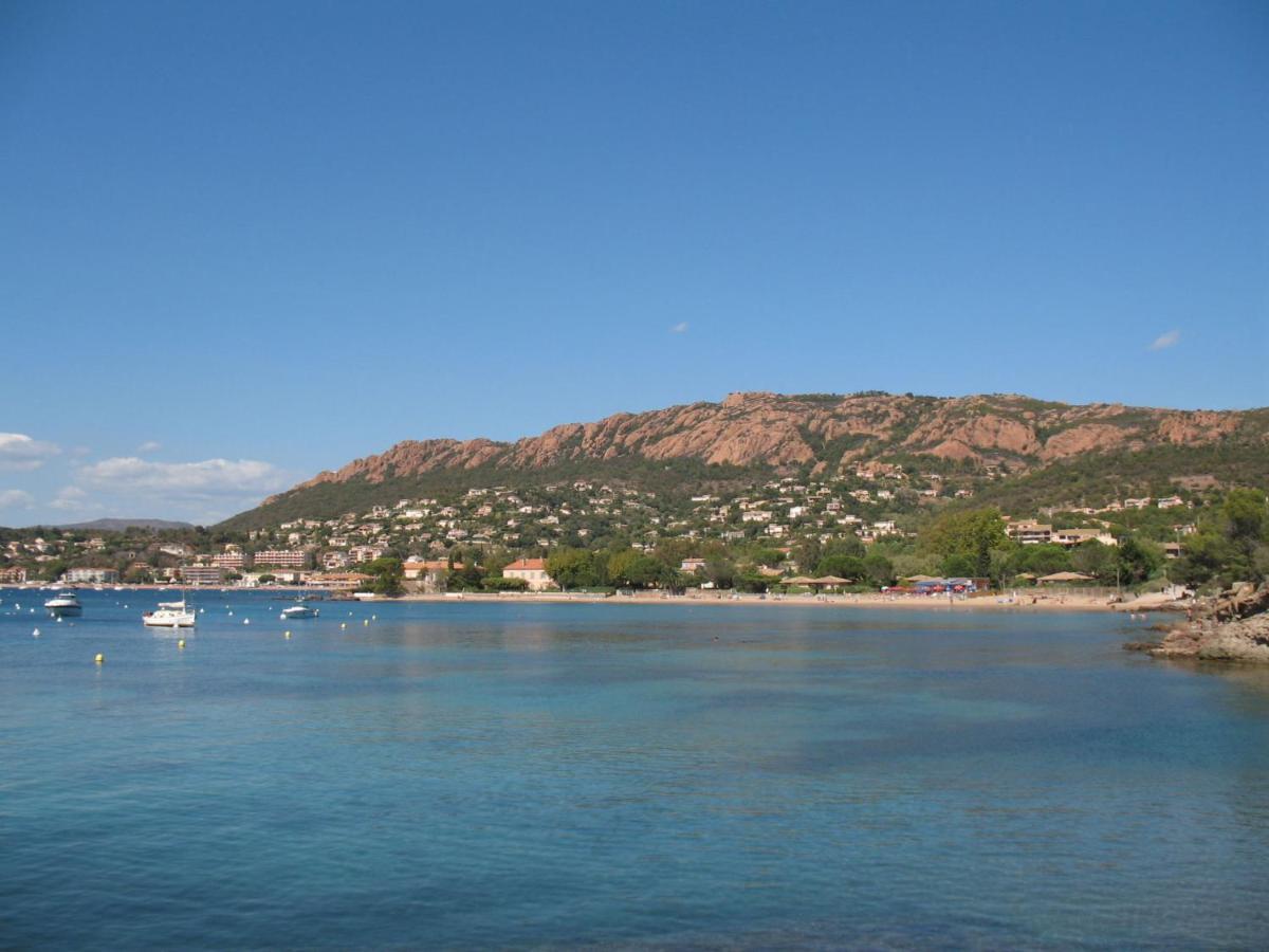 Apartment Village Cap Esterel - L'Esquinade-31 By Interhome Saint-Raphael  Bagian luar foto