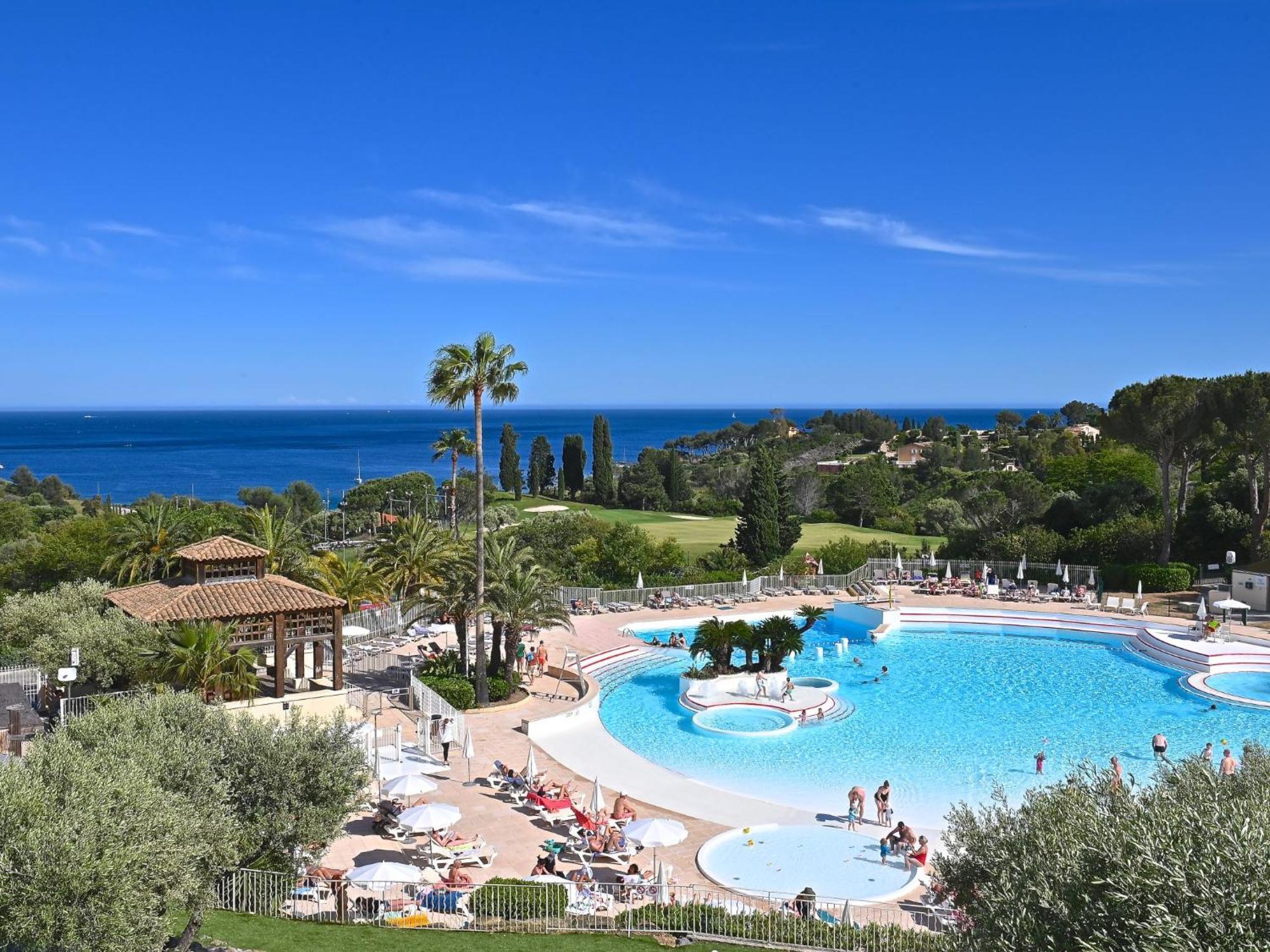 Apartment Village Cap Esterel - L'Esquinade-31 By Interhome Saint-Raphael  Bagian luar foto