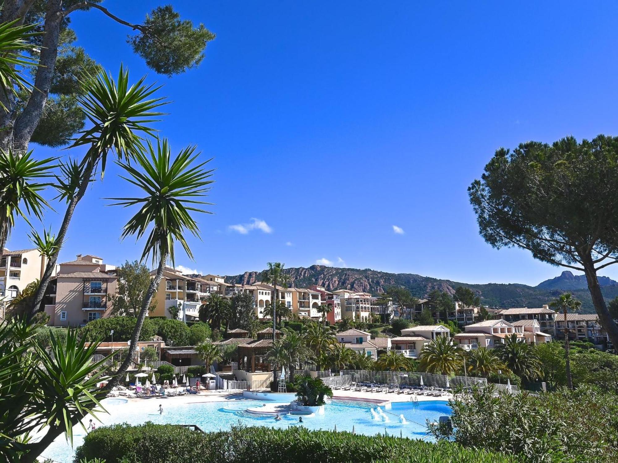 Apartment Village Cap Esterel - L'Esquinade-31 By Interhome Saint-Raphael  Bagian luar foto