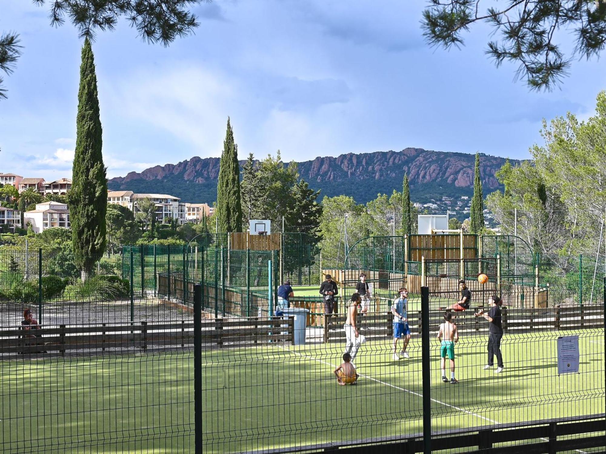 Apartment Village Cap Esterel - L'Esquinade-31 By Interhome Saint-Raphael  Bagian luar foto