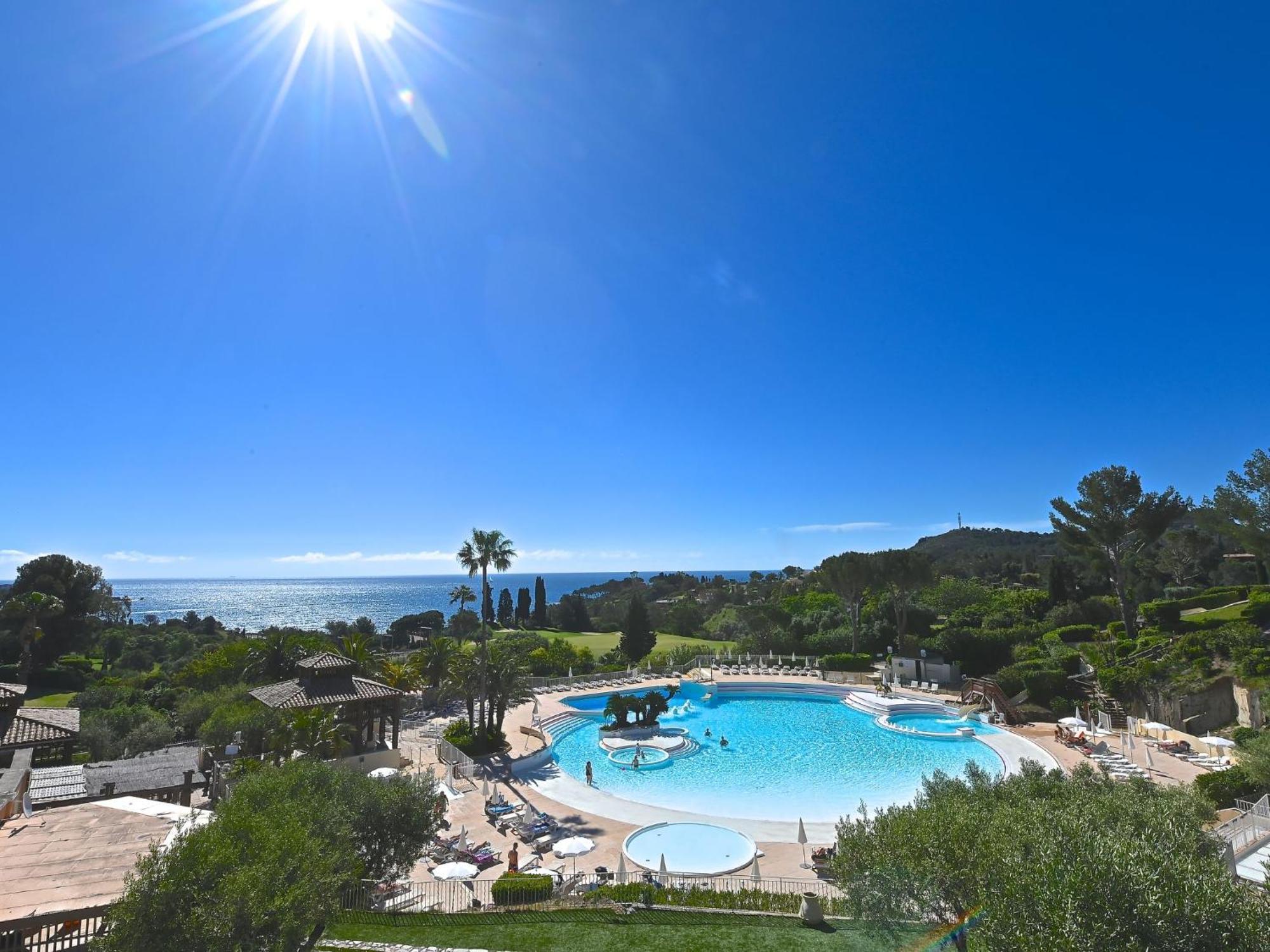 Apartment Village Cap Esterel - L'Esquinade-31 By Interhome Saint-Raphael  Bagian luar foto